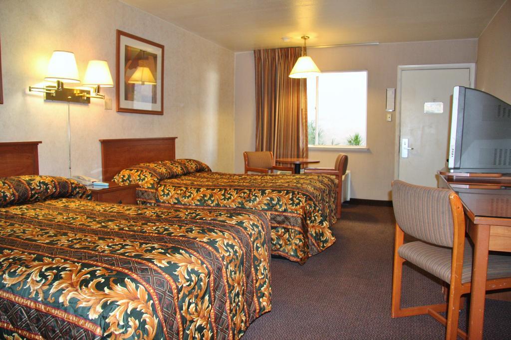 Premier Inns Metro Phoenix Exterior photo